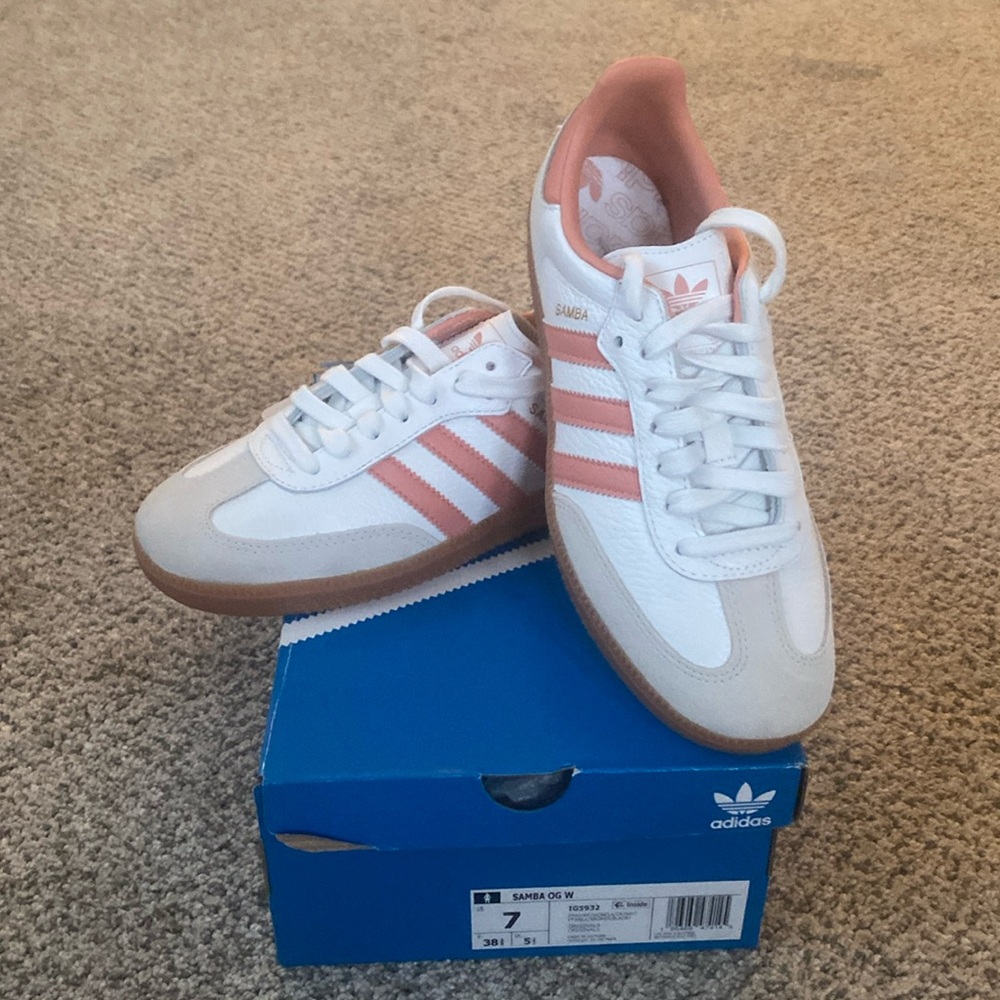 Adidas Samba Sneakers